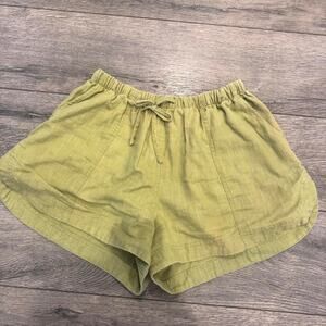 Madison berkeley green linen hsorts